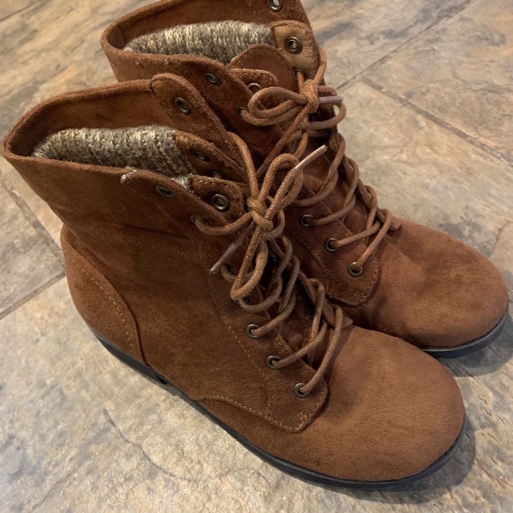 Arizona ankle boots